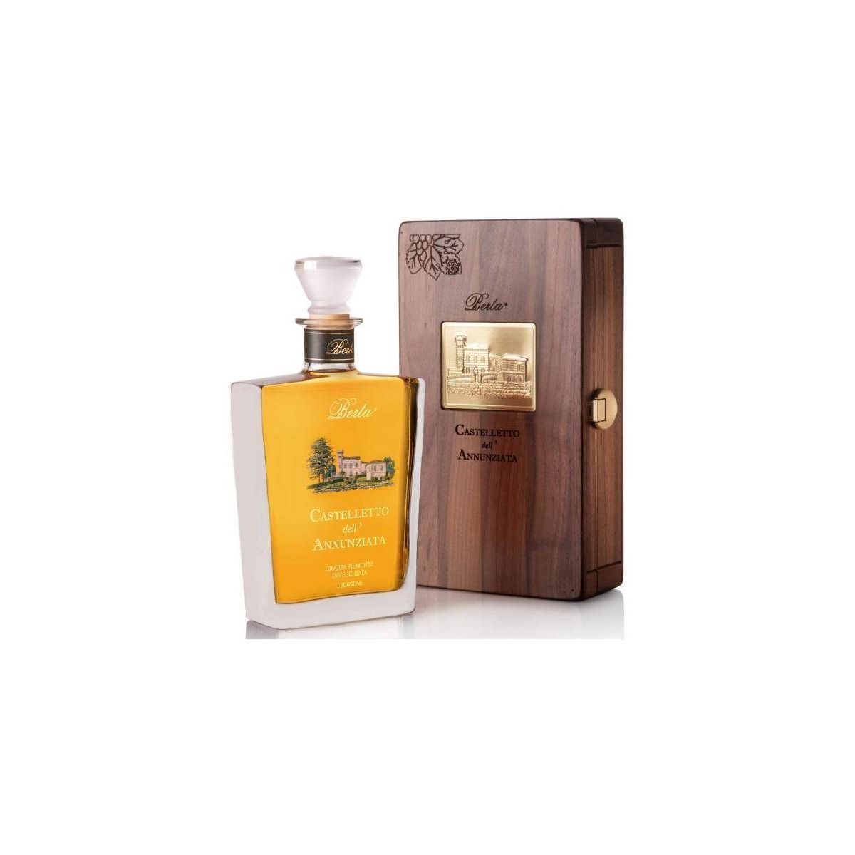 Berta - Linea Riserve Grappa Piemonte Invecchiata Castelletto dell'Annunziata 0,70 lt. + Box Legno *Seconda Edizione*