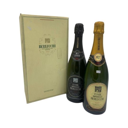Vintage Bottle - Berlucchi Cuvee Imperiale Twin Box 2 bt da 0,75 lt. + Box vecchia sboccatura - COD. 4628
