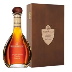 Distilleria Dellavalle - Grappa Affinata in Botti da Malvasia 2007 0,70 lt. + Box Legno