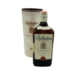 Ballantine's - Finest Scotch Whisky 2001 0,70 lt. + Box