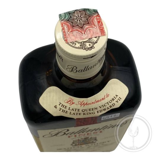 Ballantine's - Finest Scotch Whisky The Water of Life Inspiration 0,70 lt. + Box (old version)