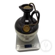 Vintage Bottle - Ballantine's Scotch Whisky Ceramic 0,75 lt - COD. 6524