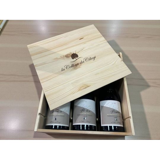 La Collina dei Ciliegi - Verticale 3 bt Valpolicella Superiore DOC Peratara 2019 / 2020 / 2021 0,75 lt. + Box Legno