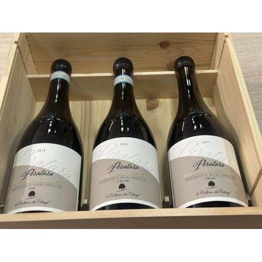 La Collina dei Ciliegi - Verticale 3 bt Valpolicella Superiore DOC Peratara 2019 / 2020 / 2021 0,75 lt. + Box Legno