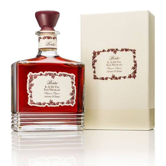 Berta - Amaro d'Erbe Il 28 di Via San Nicolao 0,70 lt. + Box