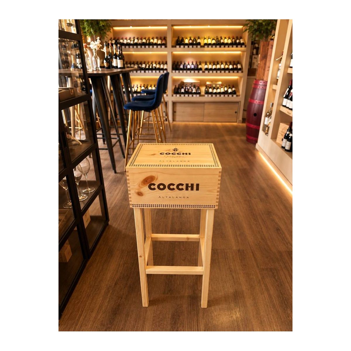 Handcrafted Wooden Side Table Made from a Wine Crate Cocchi - Enoteca Bevi Bene