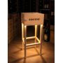 Tavolino Artigianale Illuminato a LED in Legno Realizzato con Cassetta da Vino Cocchi