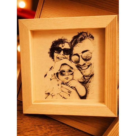 Quadretto Personalizzato in Legno 15x15 cm con Incisione Laser da Foto