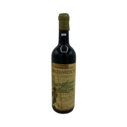 Vintage Bottle - Ferruccio Nicolello Barbaresco Riserva Speciale DOC 1964 0,72 lt. RUINED LABEL - COD. 3929 - Enoteca Bevi Bene